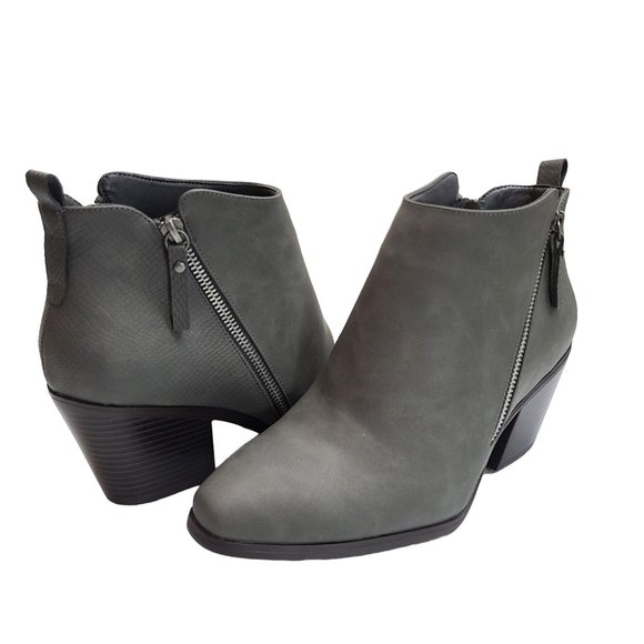 Gray Ankle Boots with Zipper Detail - Picture 1 of 8